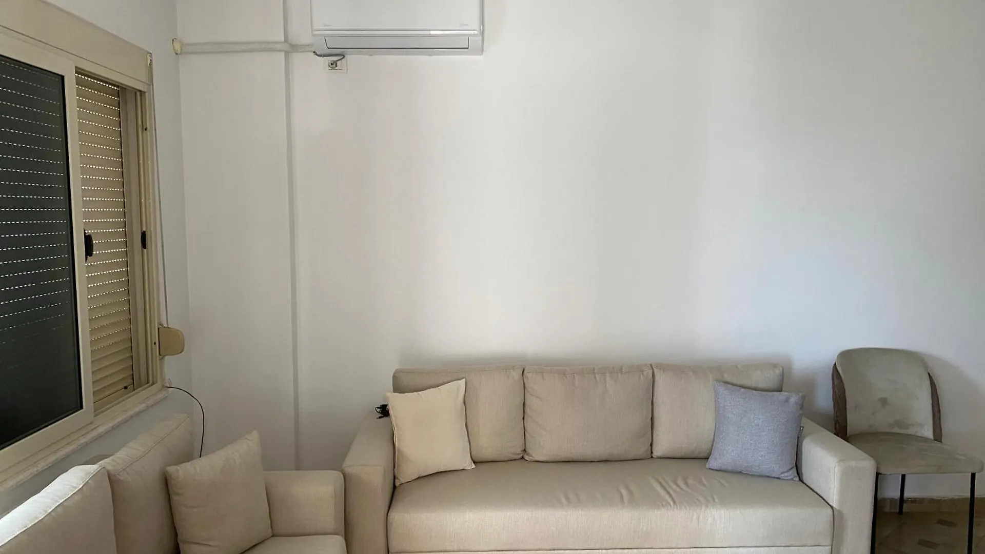 Apartment Room For Holdiays Durres Albania